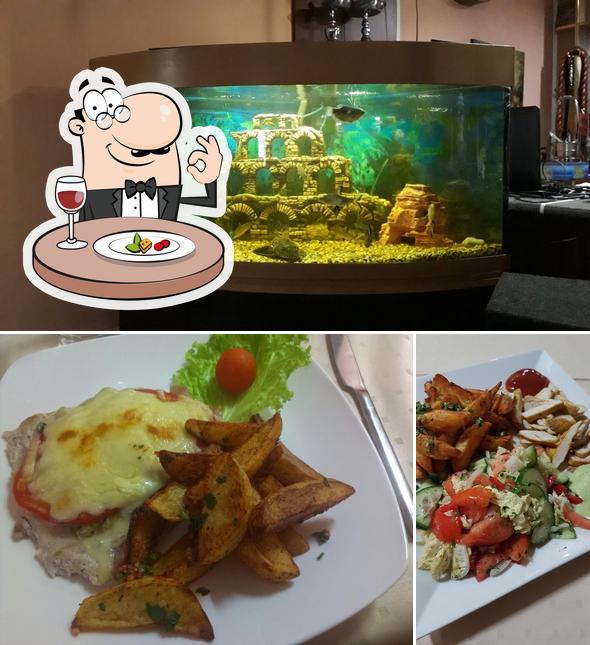 Еда в "Наре"