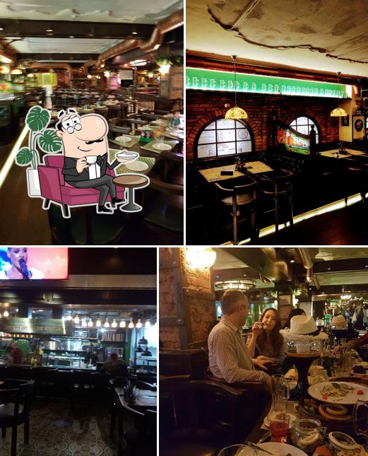 Интерьер "Густава и Густава"