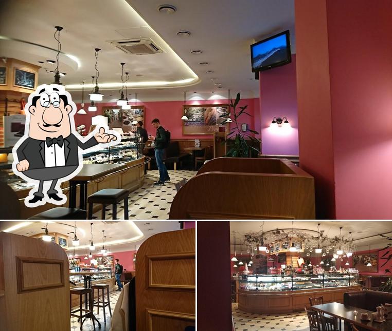 Посмотрите на внутренний интерьер "Круассана-кафе"