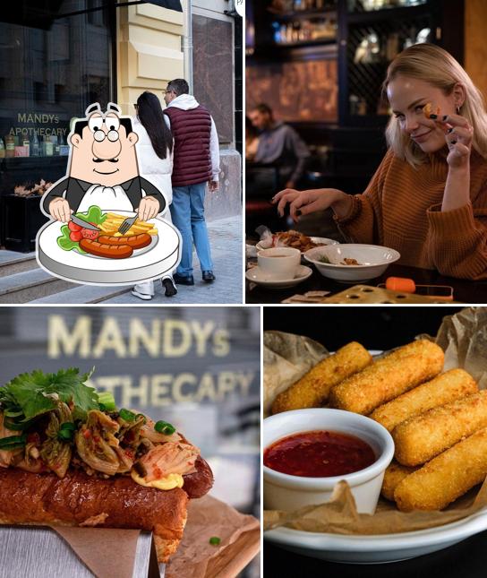 Еда в "Mandy's Apothecary"