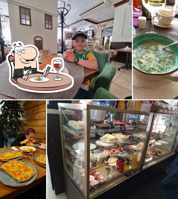 Еда в "Дебюте"