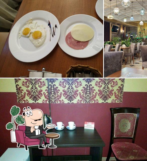 Посмотрите на внутренний интерьер "Кафе РЕВИЗОРЪ"