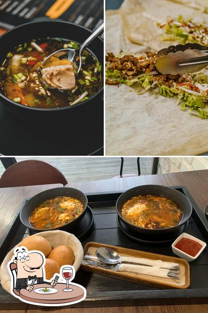 Еда в "Шашлычном Дворе 1"