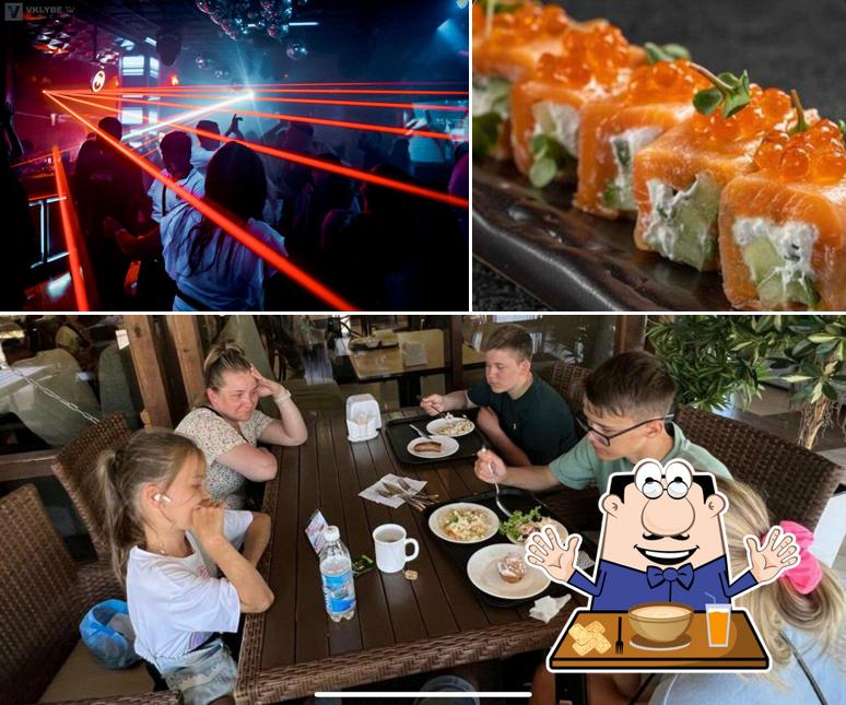 Еда в "ТРЦ Мандарин"