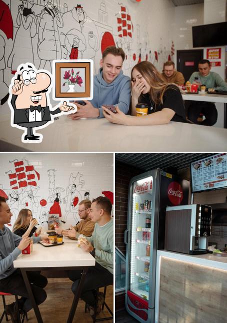 Интерьер "Шаверма по-питерски"