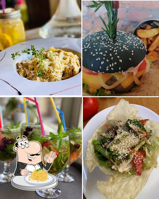 Паста карбонара в "Мандарине"