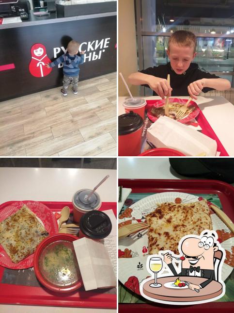 Блюда в "Русских Блинах"
