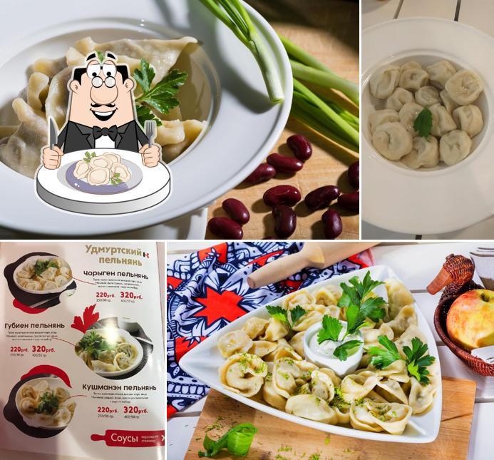 Вареники в "Кафе-пельменной Горячий пельмень"