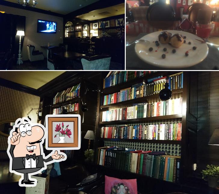 Посмотрите на внутренний интерьер "Бэрримора паб"