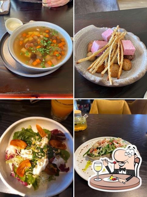 Еда в "Царевна"