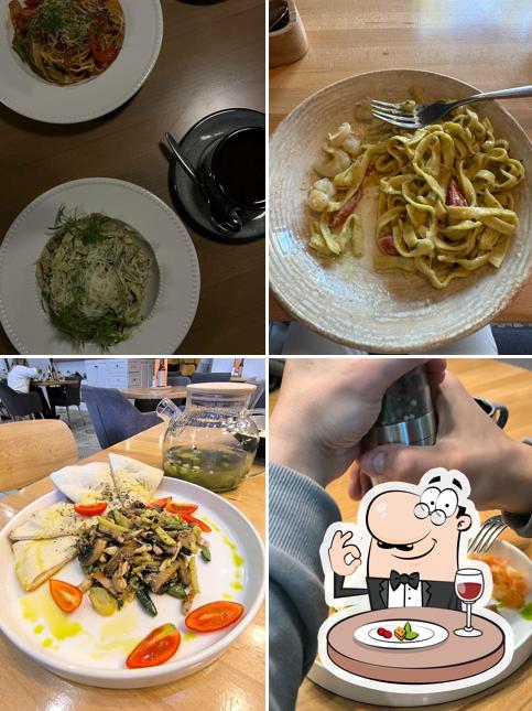 Еда в "Песто Тесто"