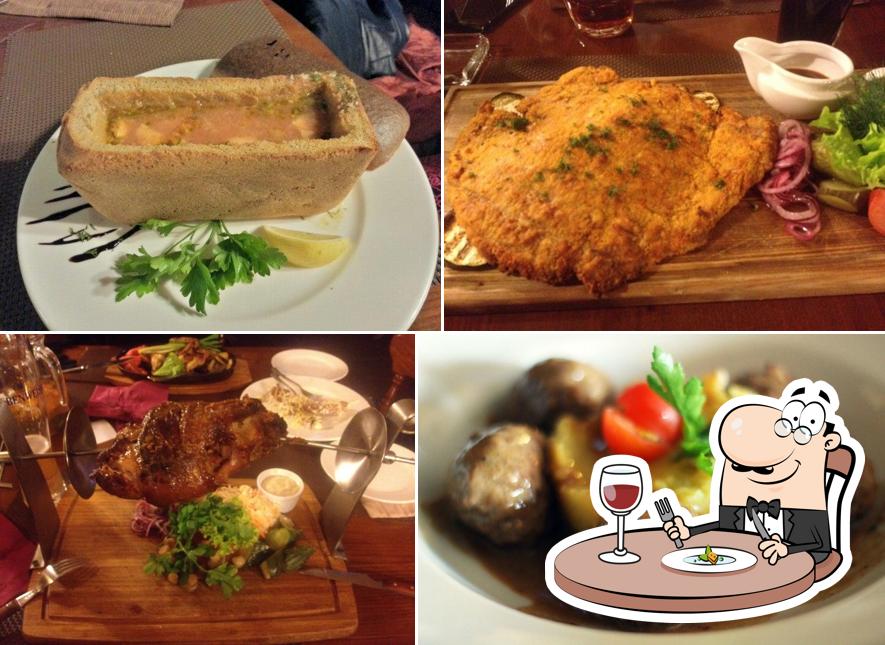 Свиные отбивные в "Британнике"