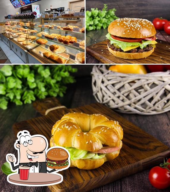 Закажите гамбургеры в "Халяль, Пироги по-домашнему"