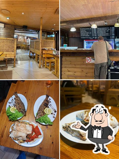 Посмотрите на внутренний интерьер "Казачьего круга"