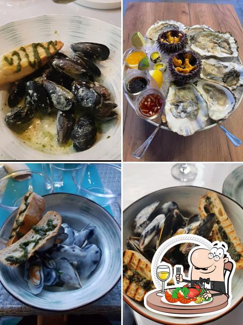 Посетители "Мидийная № 1" могут попробовать различные блюда из морепродуктов