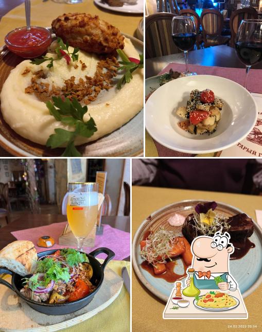 Блюда в "Старом Городе, ресторане"