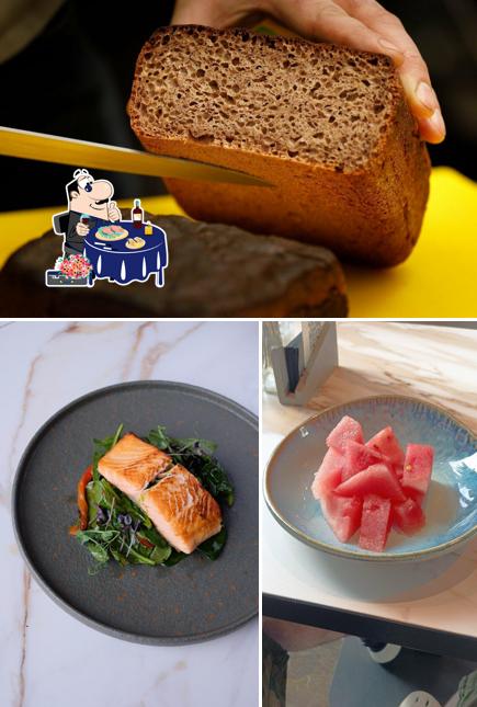 Сашими в "Аквамарин"