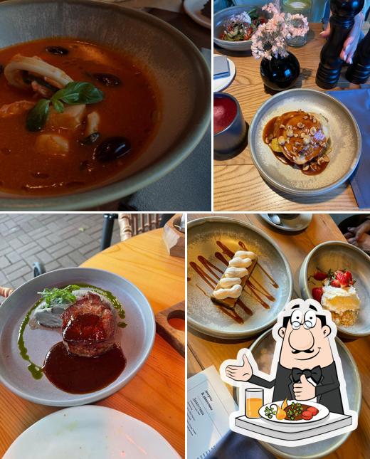 Блюда в "Моне"