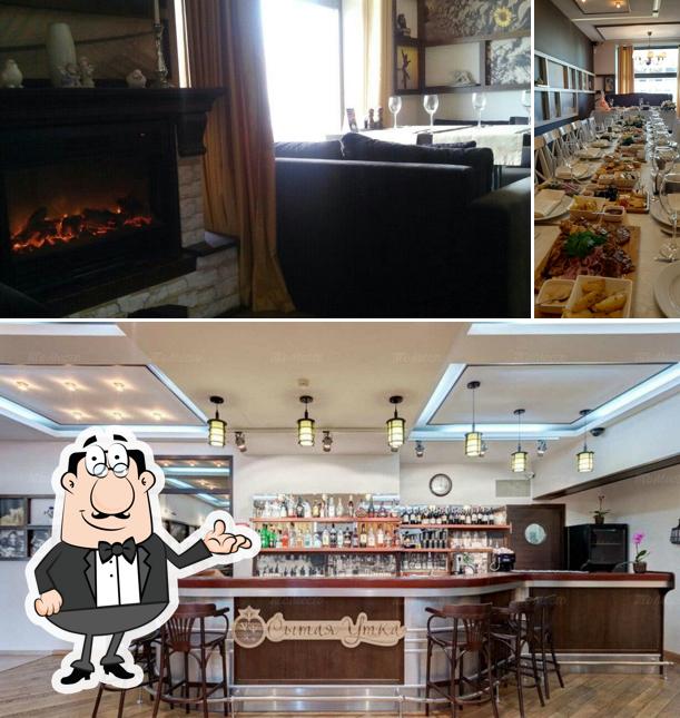 Посмотрите на внутренний интерьер "Сытой Утки"