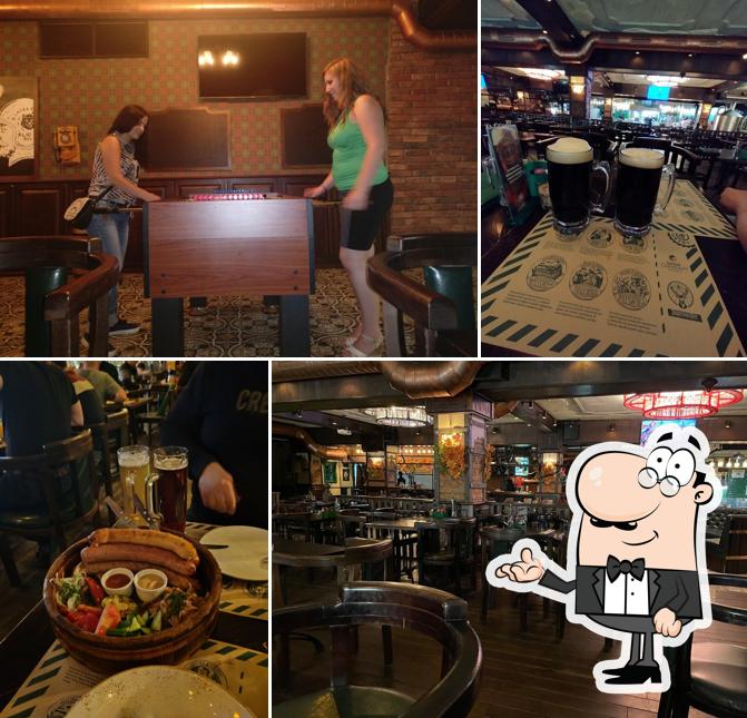 Посмотрите на внутренний интерьер "Густава и Густава"