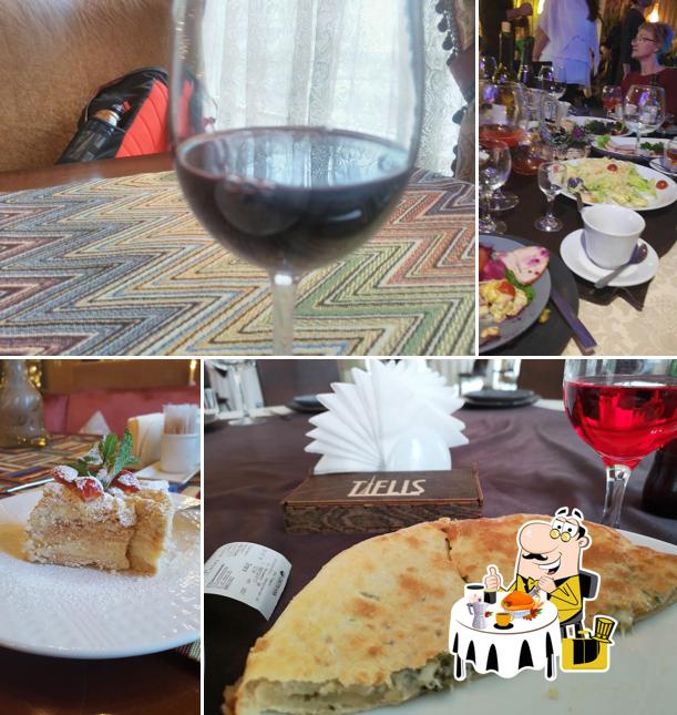 Блюда в "Луанже Кафе Тифлисе"