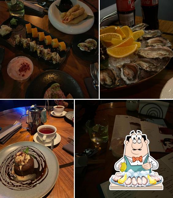 Устрицы в "Ten June"