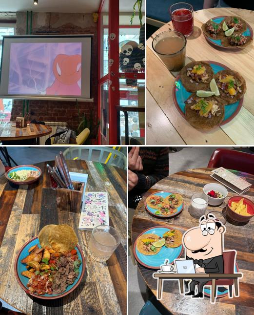 Посмотрите на внутренний интерьер "Тако Маго"