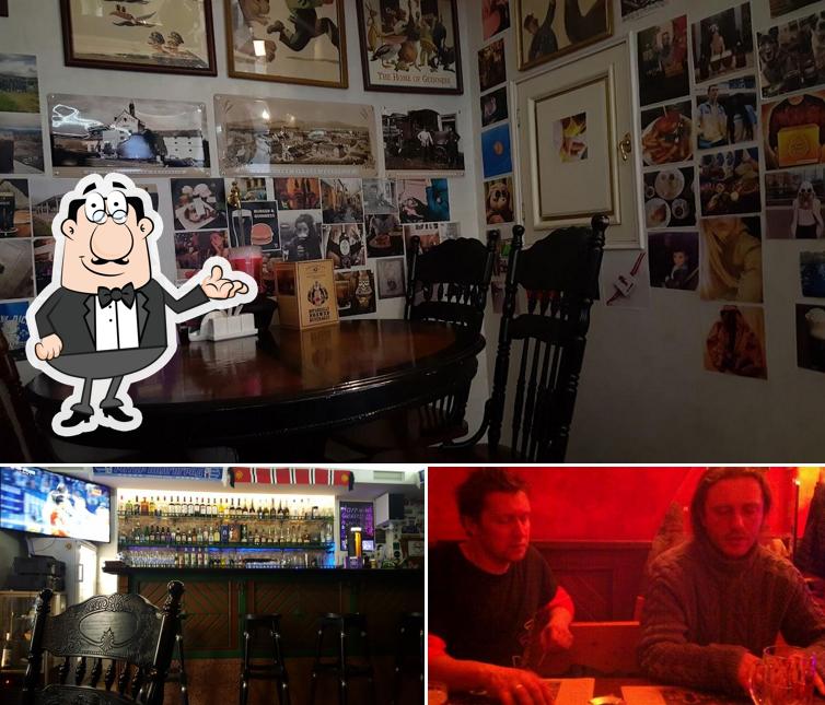 Посмотрите на внутренний интерьер "Галереи"