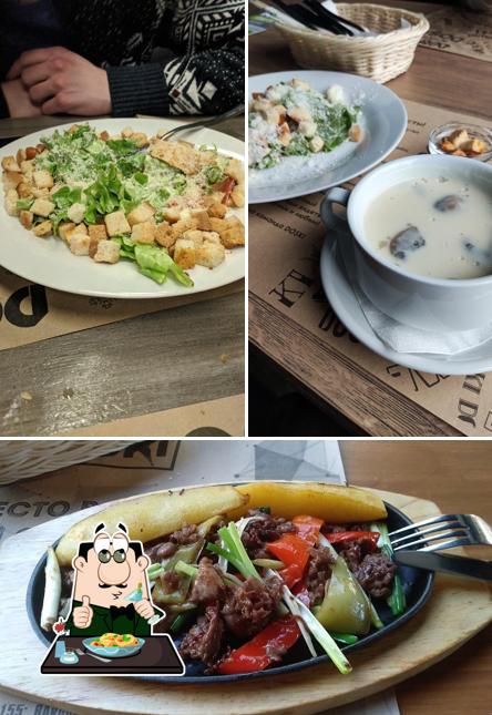 Еда в "Досках"