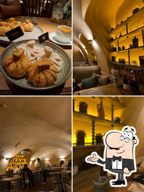 Посмотрите на внутренний интерьер "Хачапурии"