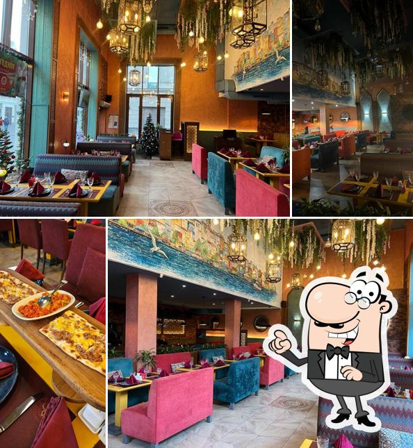 Посмотрите на внутренний интерьер "Marmaris"