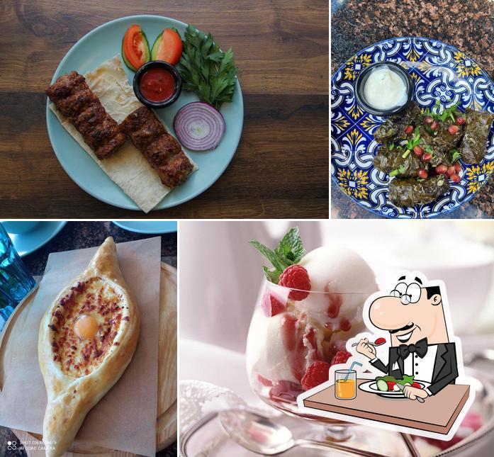 Блюда в "Чача"