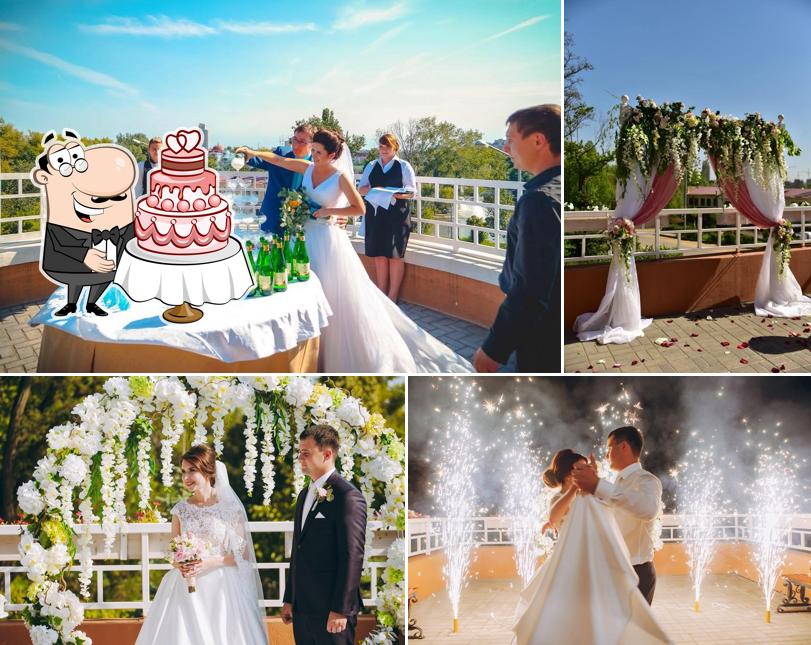 Кузнечная Холл