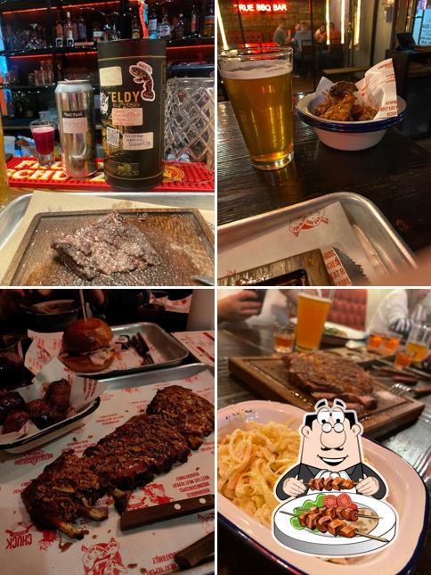 Блюда в "Top Blade BBQ Bar"