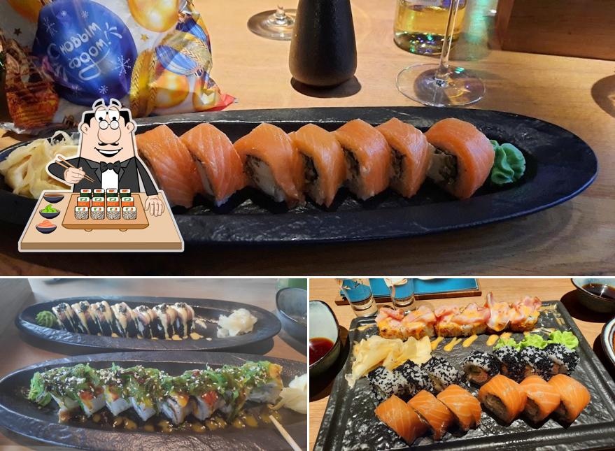 В "Азия" попробуйте суши и роллы