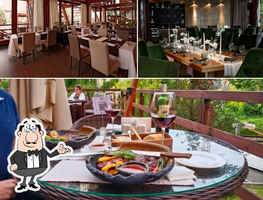 Посмотрите на внутренний интерьер "Chalet River Club"