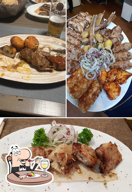 Еда в "Гранде Фэмили"