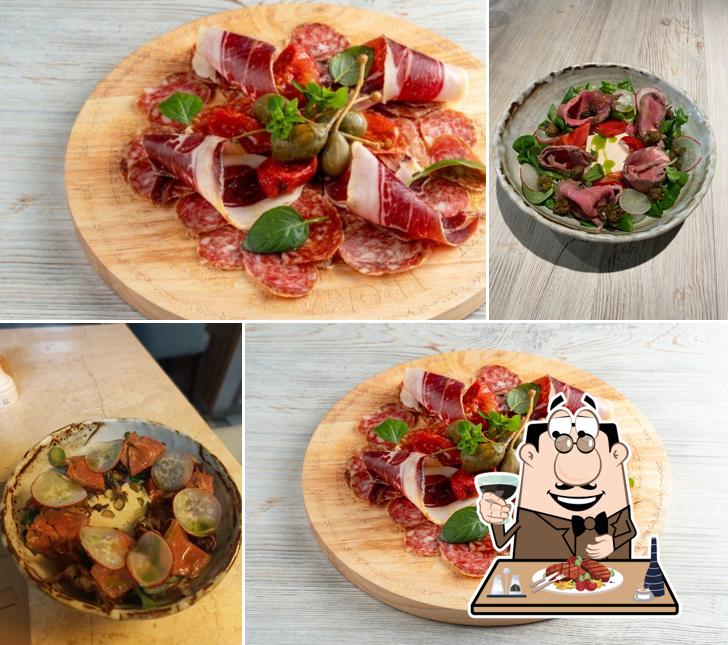 Закажите блюда из мяса в "Valdo"