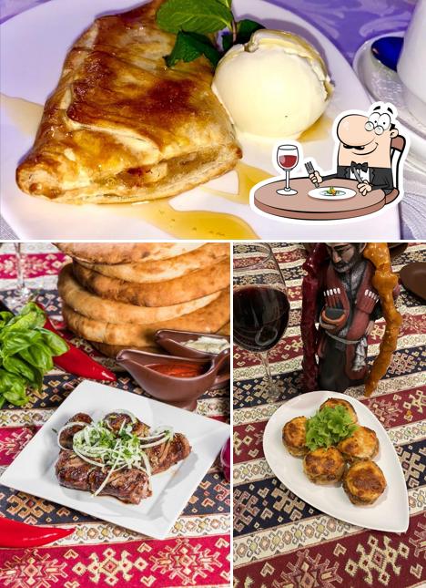 Блюда в "Золотой Короне"