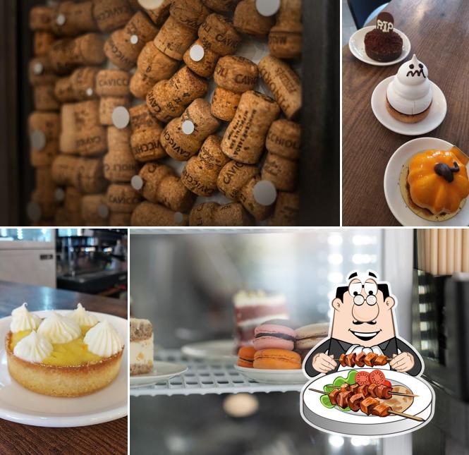 Еда в "Эспрессо кафе"