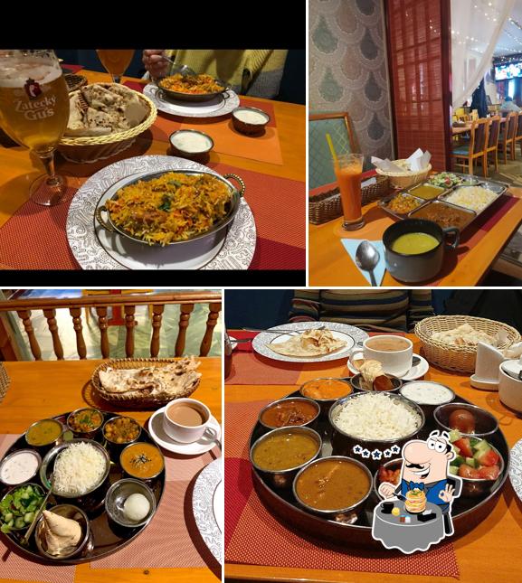 Еда в "Дели Дарбар"