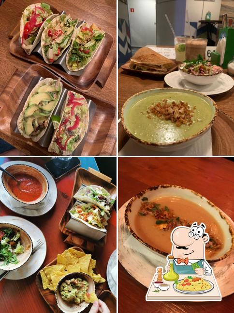 Еда в "Бросе Бурритос на Гороховой"