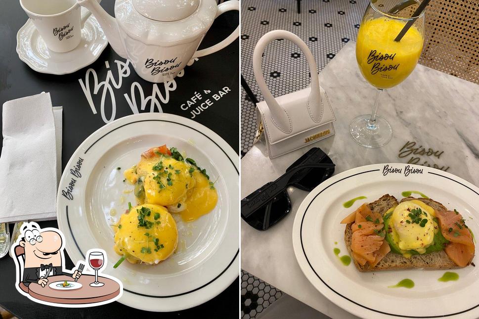 Блюда в "Тетушке Лю"