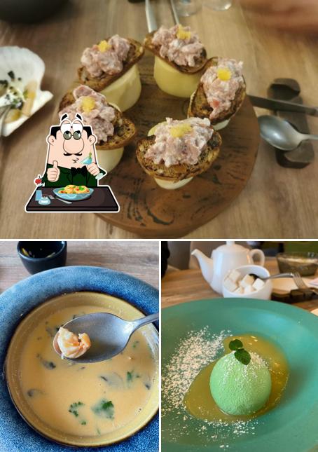 Блюда в "Too Much"