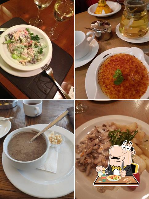 Еда в "Траттории Венеция"