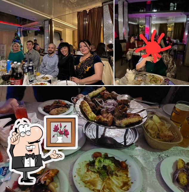 Посмотрите на внутренний интерьер "Огней Баку"