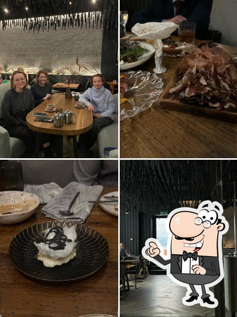 Посмотрите на внутренний интерьер "Kitchen"