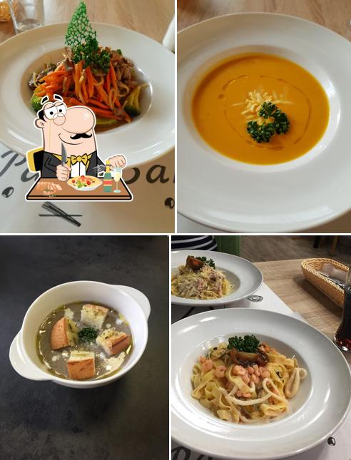 Pasta Bar