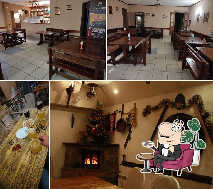 Забронируйте столик в "Троицкой слободе"