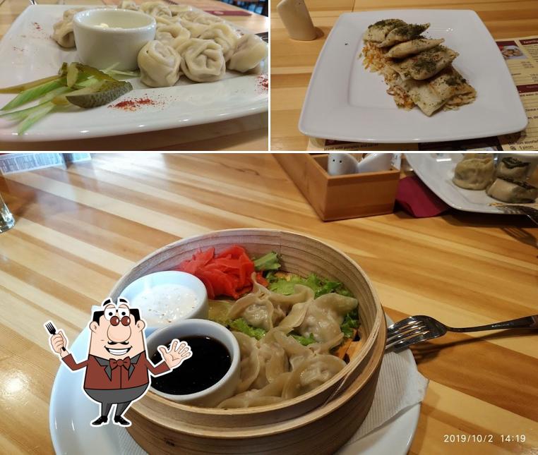 Блюда в "Пельмении"